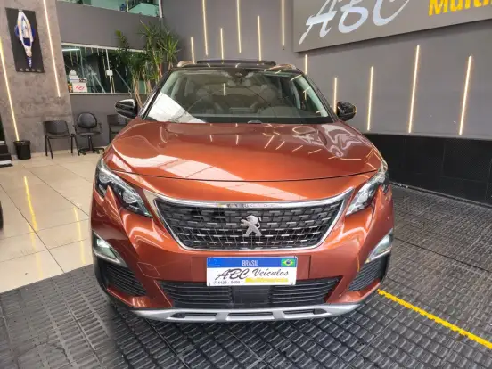 PEUGEOT-3008-2018