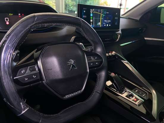 PEUGEOT-3008-2022