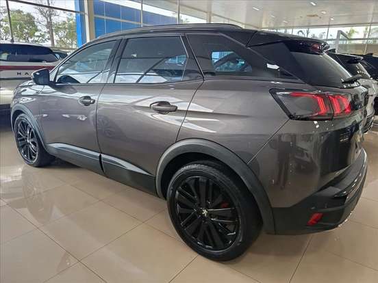 PEUGEOT-3008-2022