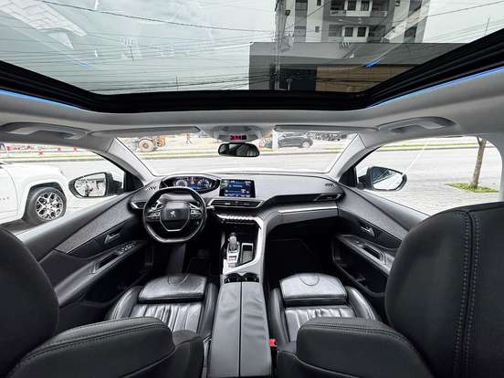 PEUGEOT-3008-2019