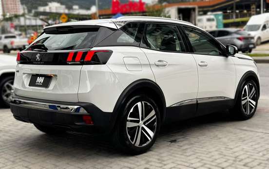 PEUGEOT-3008-2019