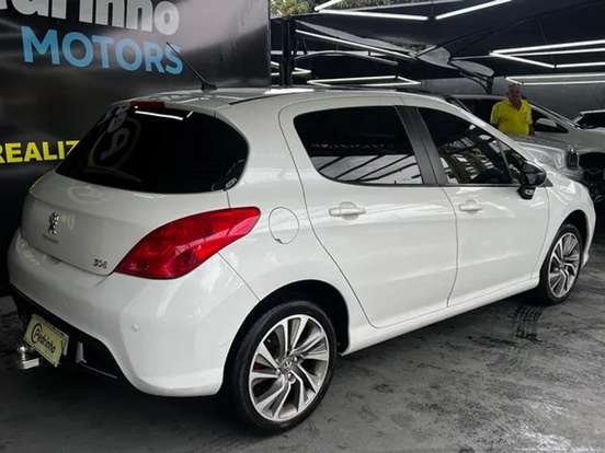 PEUGEOT-308-1.6 GRIFFE THP 16V GASOLINA 4P AUTOMÁTICO PEUGEOT-308-2014