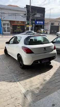 PEUGEOT-308-2012