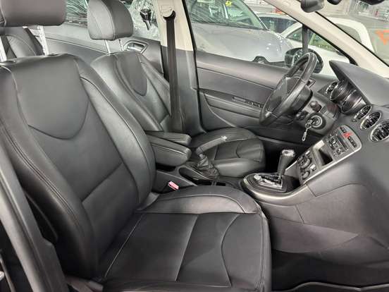 PEUGEOT-408-1.6 GRIFFE 16V TURBO GASOLINA 4P AUTOMÁTICO PEUGEOT-408-2013