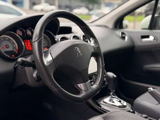 PEUGEOT-408-1.6 GRIFFE 16V TURBO GASOLINA 4P AUTOMÁTICO PEUGEOT-408-2015