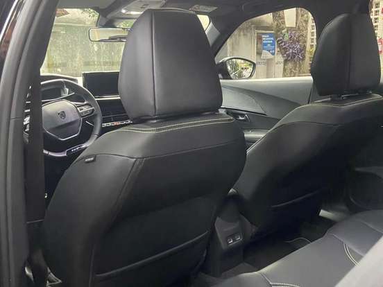 PEUGEOT-2008-1.0 TURBO 200 FLEX GT CVT PEUGEOT-2008-2025