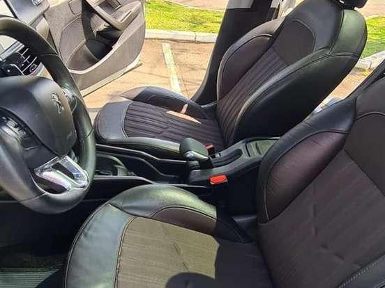 PEUGEOT-2008-1.6 16V FLEX GRIFFE 4P AUTOMÁTICO PEUGEOT-2008-2017