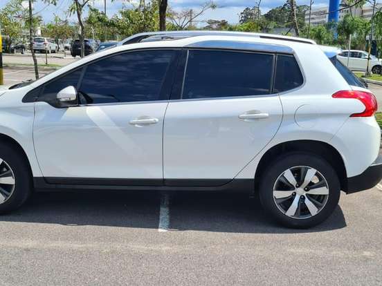 PEUGEOT-2008-1.6 16V FLEX GRIFFE 4P AUTOMÁTICO PEUGEOT-2008-2017