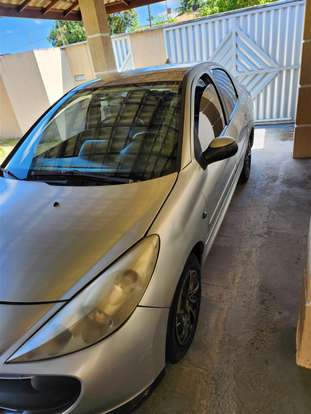 PEUGEOT-207-2010