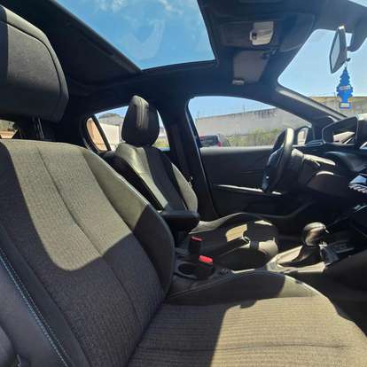 PEUGEOT-208-2023