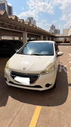 PEUGEOT-208-2013