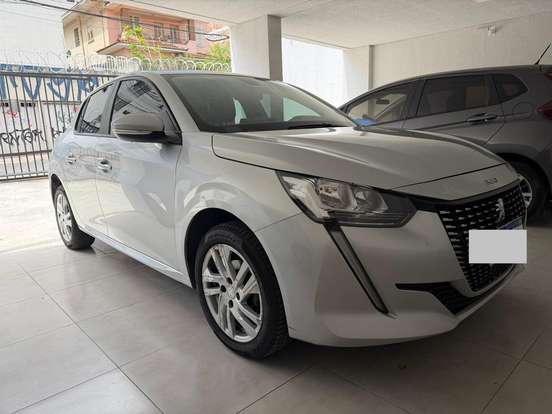 PEUGEOT-208-2021