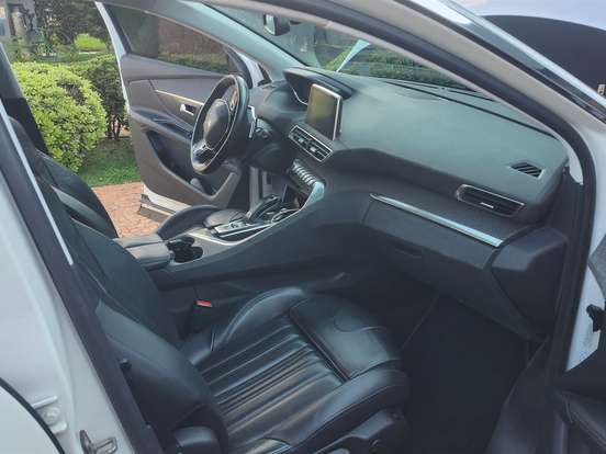 PEUGEOT-3008-1.6 GRIFFE THP 16V GASOLINA 4P AUTOMÁTICO PEUGEOT-3008-2017