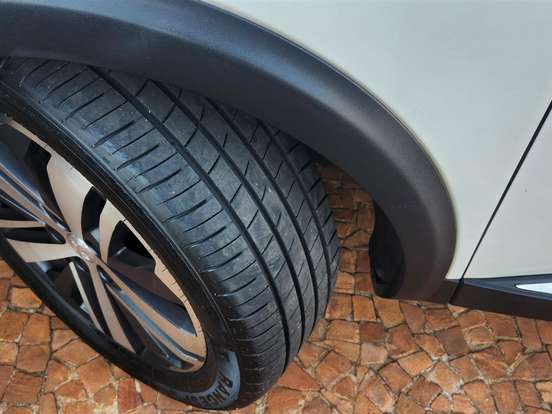 PEUGEOT-3008-1.6 GRIFFE THP 16V GASOLINA 4P AUTOMÁTICO PEUGEOT-3008-2017