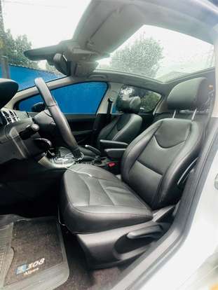 PEUGEOT-308-2015
