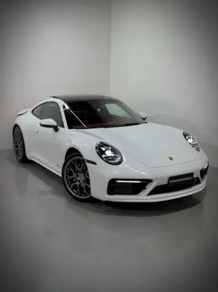 PORSCHE-911-2022
