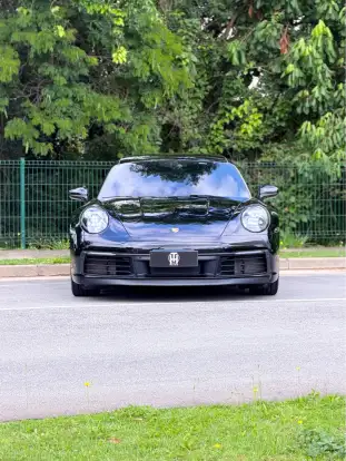 PORSCHE-911-2023