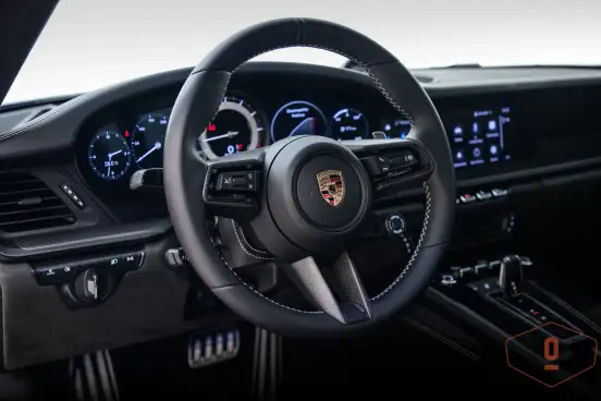 PORSCHE-911-2023