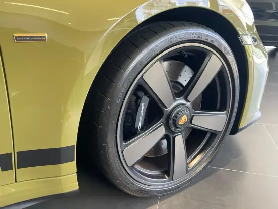 PORSCHE-911-3.6 24V H6 GASOLINA SPIRIT 70 PDK PORSCHE-911-2025
