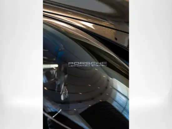 PORSCHE-911-2023