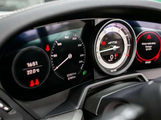 PORSCHE-911-3.0 24V H6 GASOLINA CARRERA 4 GTS CABRIOLET PDK PORSCHE-911-2023