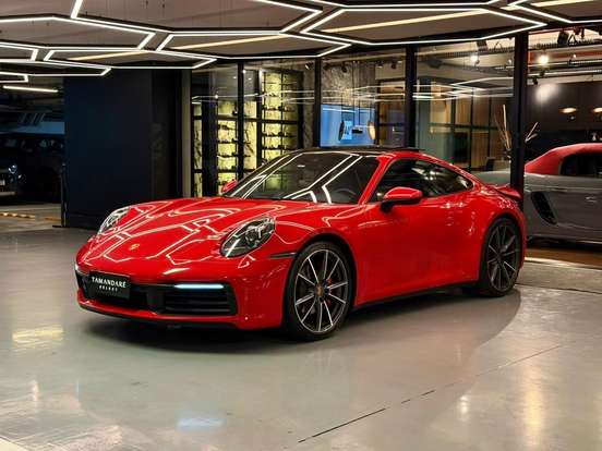 PORSCHE-911-2020