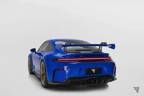 PORSCHE-911-2025