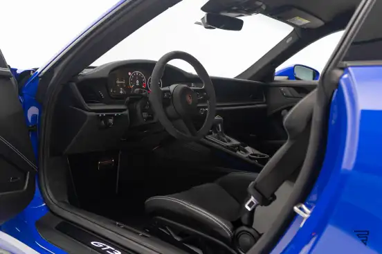 PORSCHE-911-2025