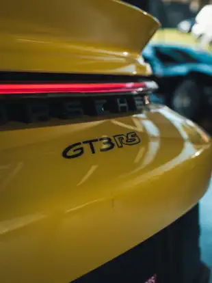 PORSCHE-911-2023