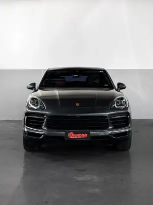 PORSCHE-CAYENNE-2020
