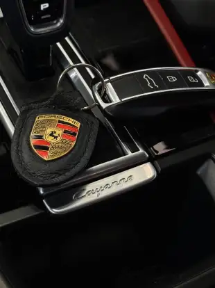 PORSCHE-CAYENNE-2020
