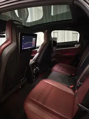 PORSCHE-CAYENNE-2024
