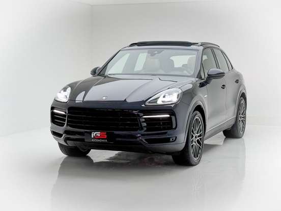 PORSCHE-CAYENNE-2019