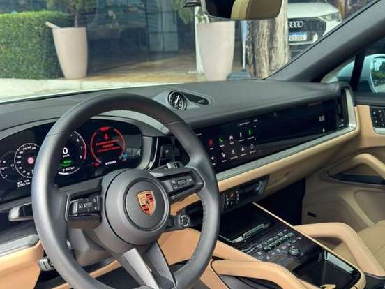 PORSCHE-CAYENNE-3.0 V6 E-HYBRID COUPÉ AWD TIPTRONIC S PORSCHE-CAYENNE-2025