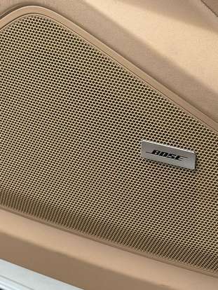 PORSCHE-CAYENNE-2025