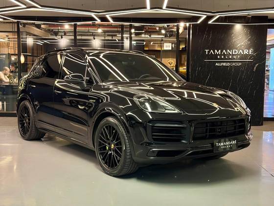 PORSCHE CAYENNE 3.0 V6 E-HYBRID PLATINUM EDITION AWD TIPTRONIC S