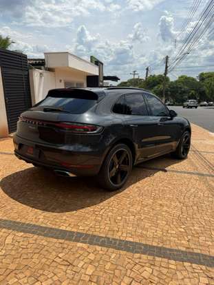 PORSCHE-MACAN-2019
