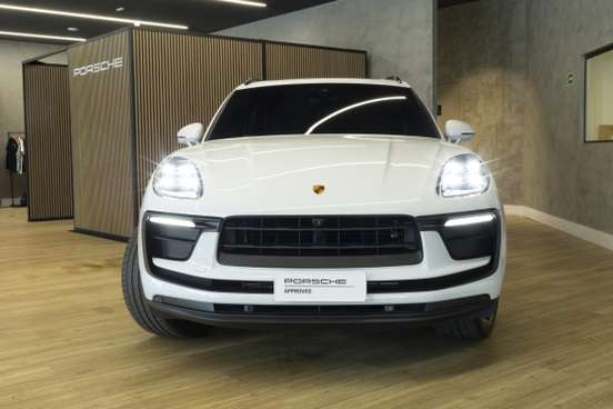 PORSCHE-MACAN-2025