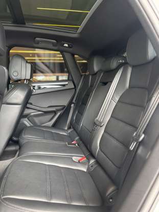 PORSCHE-MACAN-2025