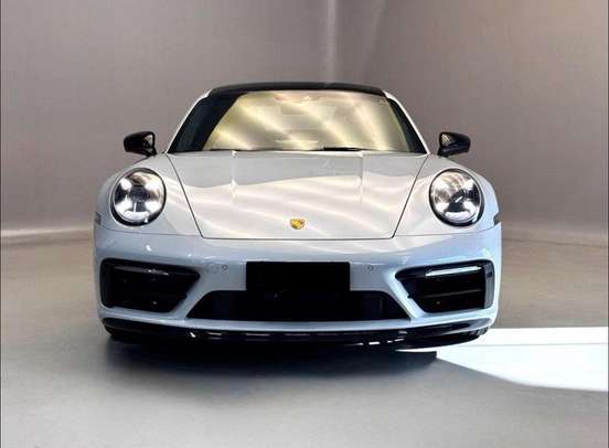 PORSCHE-911-2022