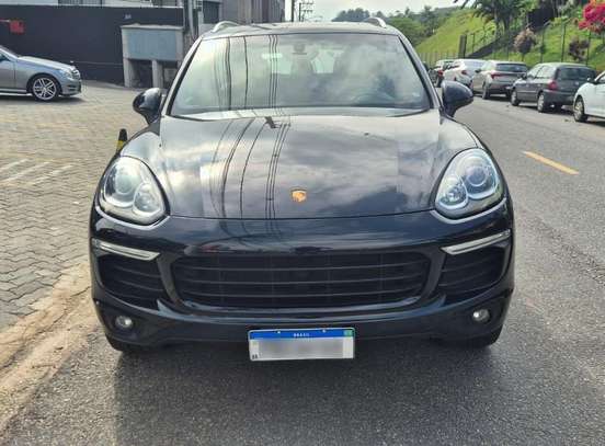 PORSCHE-CAYENNE-2016