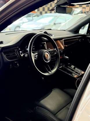 PORSCHE-MACAN-2024
