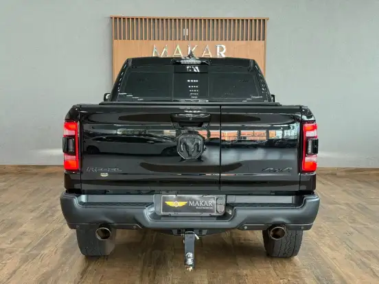 RAM-1500-5.7 V8 GASOLINA REBEL CD 4X4 AUTOMÁTICO RAM-1500-2022