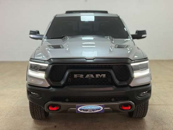 RAM-1500-5.7 V8 GASOLINA REBEL CD 4X4 AUTOMÁTICO RAM-1500-2022