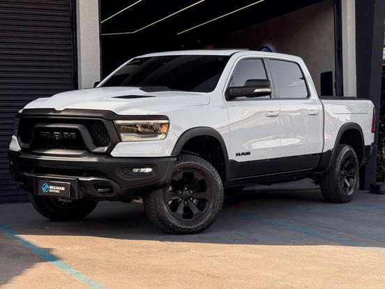 RAM-1500-5.7 V8 GASOLINA REBEL CD 4X4 AUTOMÁTICO RAM-1500-2022