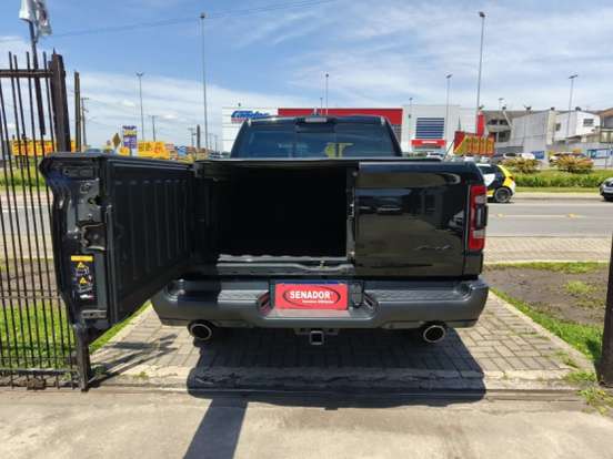 RAM-1500-5.7 V8 GASOLINA REBEL CD 4X4 AUTOMÁTICO RAM-1500-2022