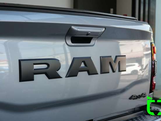 RAM-2500-6.7 I6 TURBO DIESEL LARAMIE CD 4X4 AUTOMÁTICO RAM-2500-2023