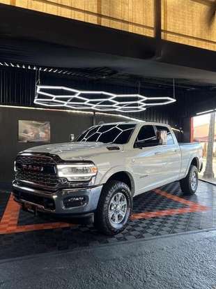 RAM-2500-6.7 I6 TURBO DIESEL LARAMIE CD 4X4 AUTOMÁTICO RAM-2500-2021