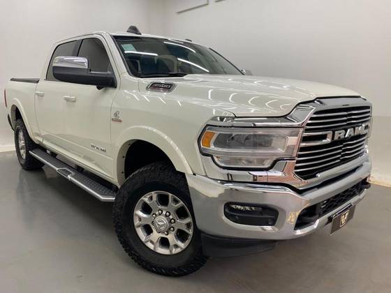 RAM 3500 6.7 I6 TURBO DIESEL LARAMIE CD 4X4 AUTOMÁTICO