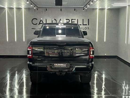 RAM-3500-6.7 I6 TURBO DIESEL LARAMIE CD 4X4 AUTOMÁTICO RAM-3500-2022